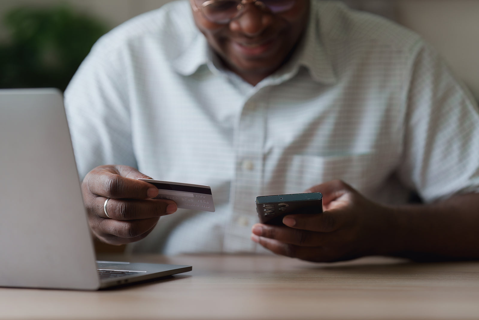 [Zimbabwe] EcoCash payroll services extended to security companies