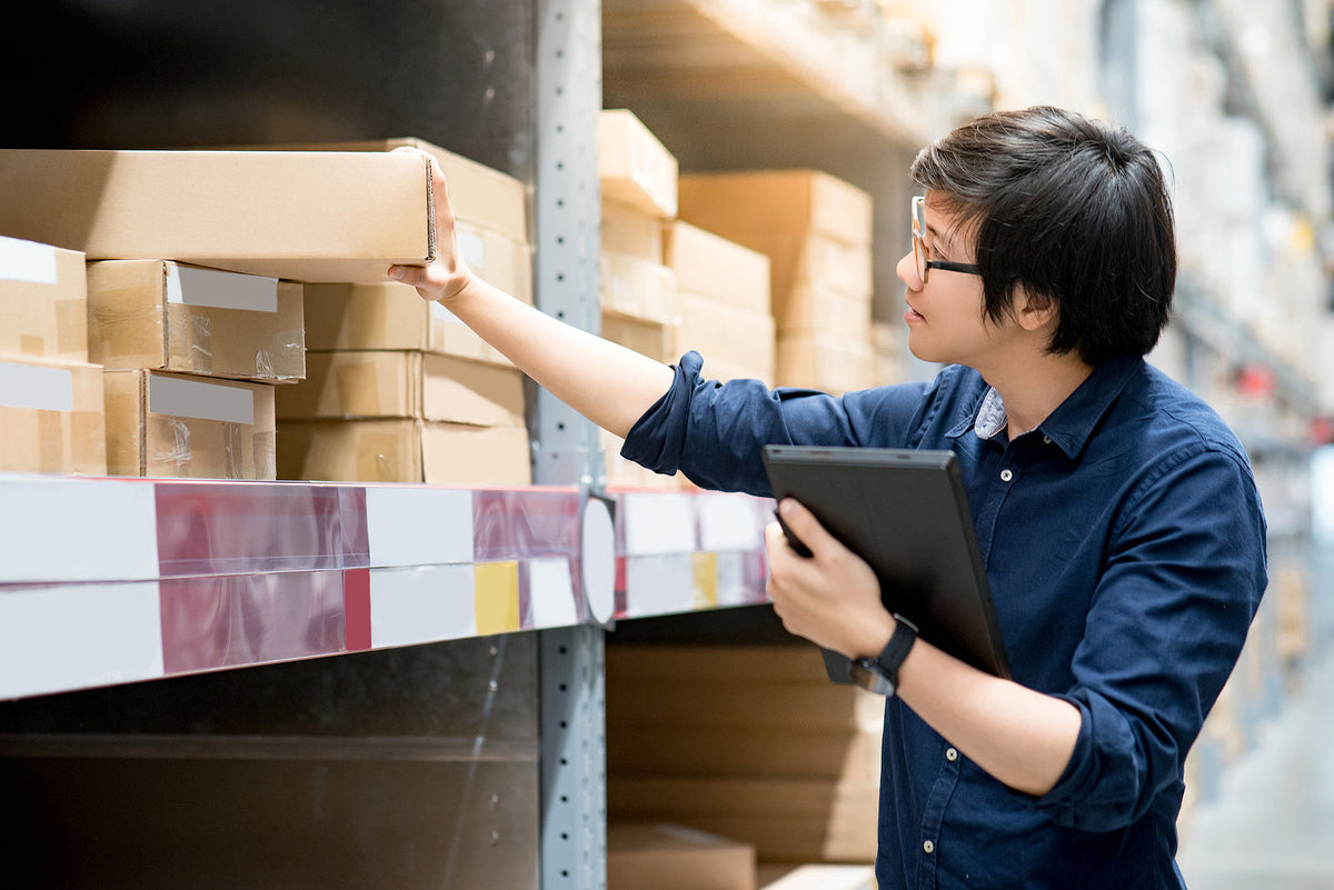 [US] Nearly half of workers earn under $25 per hour