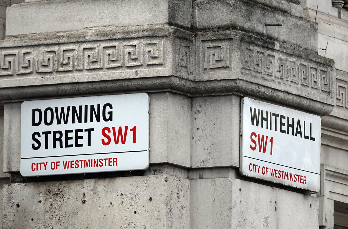 [UK] Government names and shames 660 employers for minimum wage failures