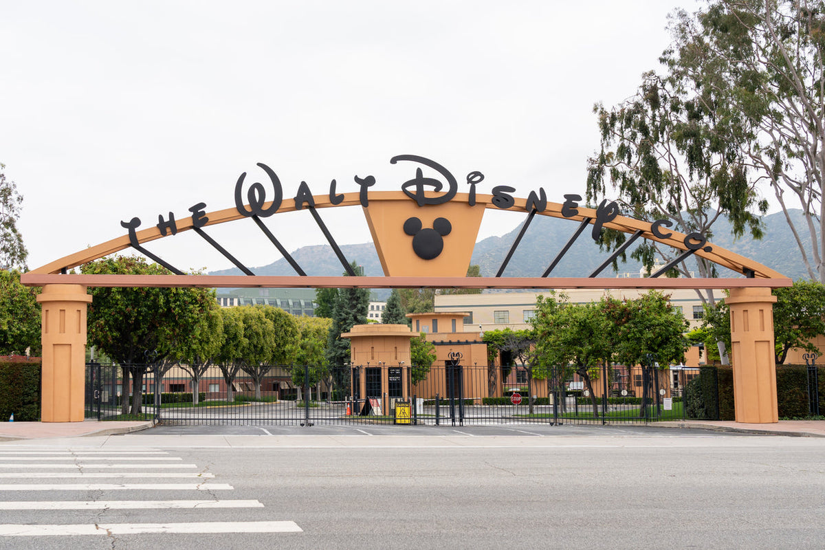 [US] Disney lays off hundreds more workers and offers executives early retirement