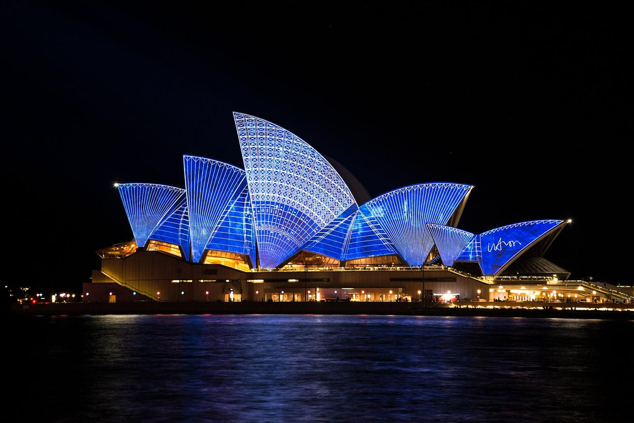 Australian pre-election tax cuts not “justifiable” at social services' expense