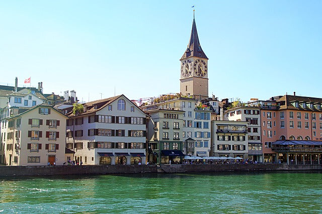 Swiss banking secrecy will remain in place for Swiss clients